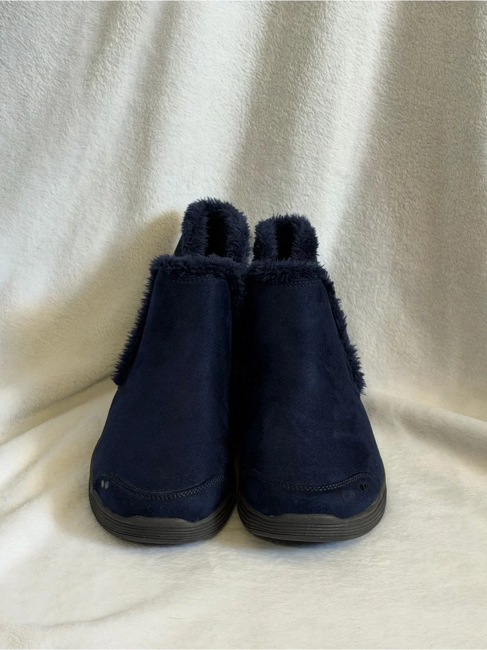 Ryka Neela Navy Blue Faux Suede Winter Boots Womens Size 8.5 Comfort Booties